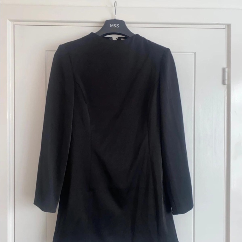 H&M Elegant Black Long Sleeve Dress